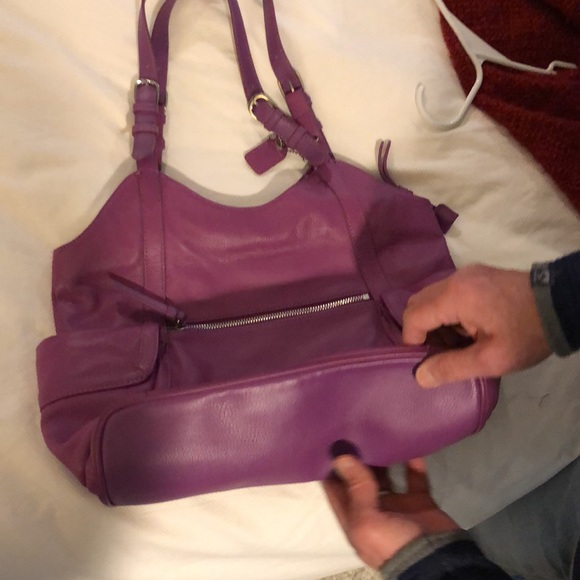 Clark’s Genuine Leather Satchel Purple Purse - Picture 12 of 14